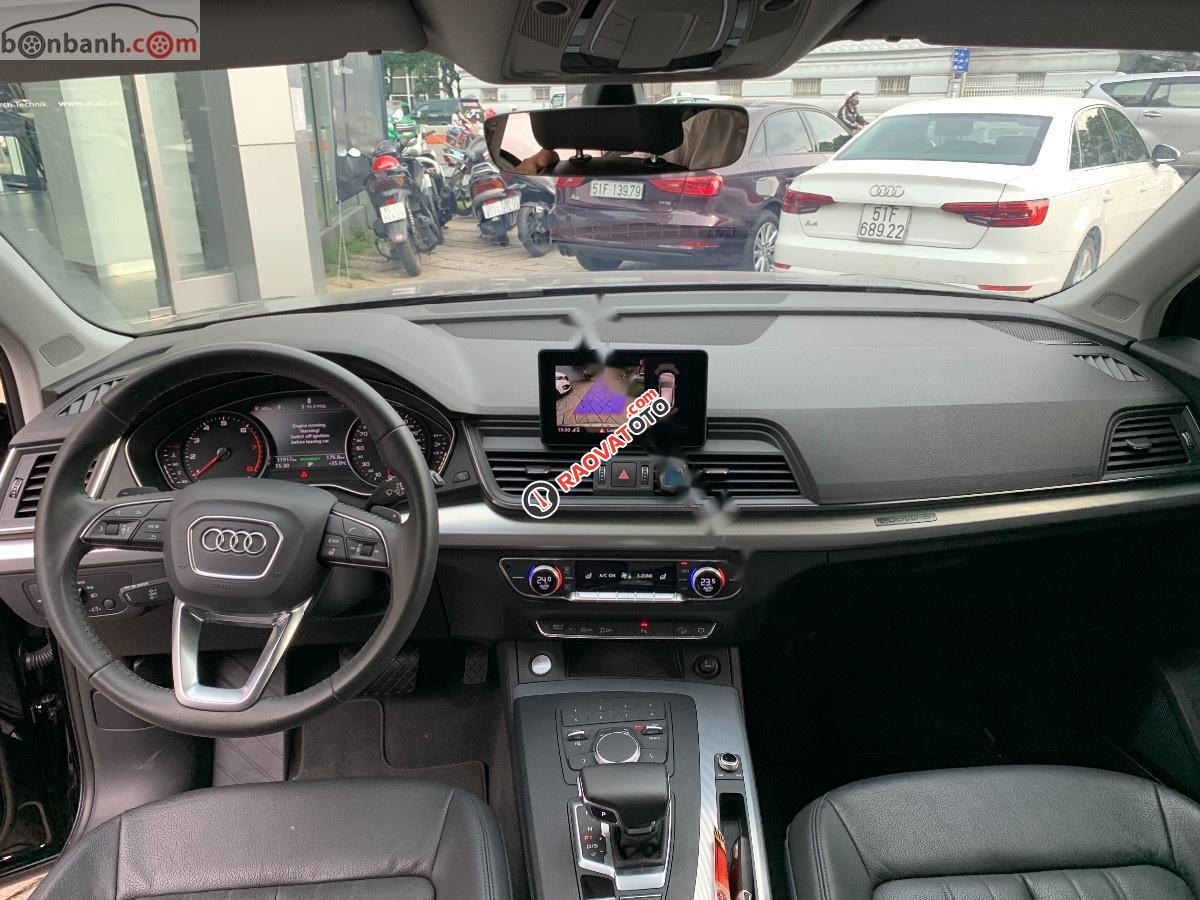 Bán xe Audi Q5 năm sản xuất 2017, màu đen, nội thất đen-8