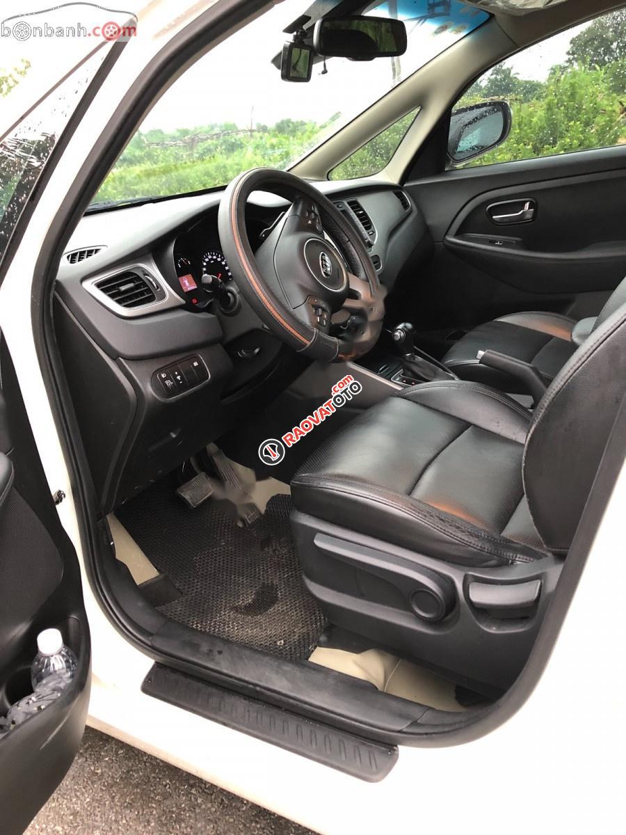 Bán Kia Rondo GAT đời 2015, màu trắng số tự động-6
