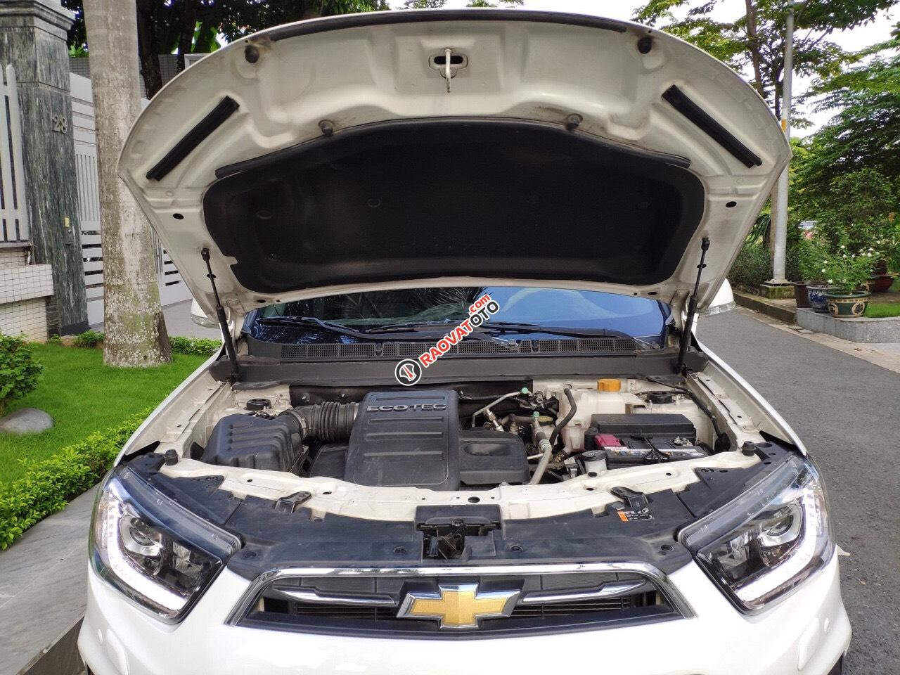 Cần bán Chevrolet Captiva Revv 2.4 LTZ đời 2016, màu trắng-0