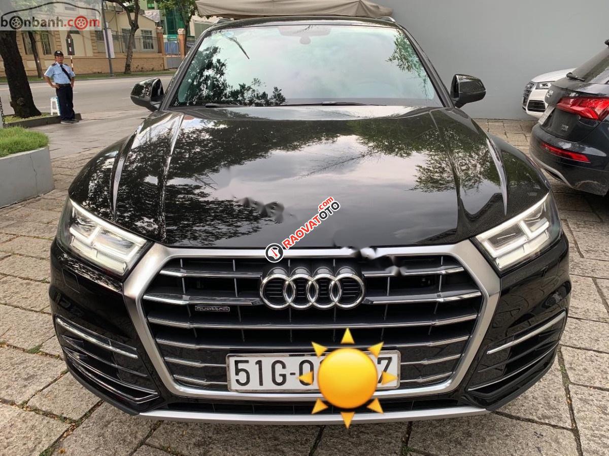 Bán xe Audi Q5 năm sản xuất 2017, màu đen, nội thất đen-1