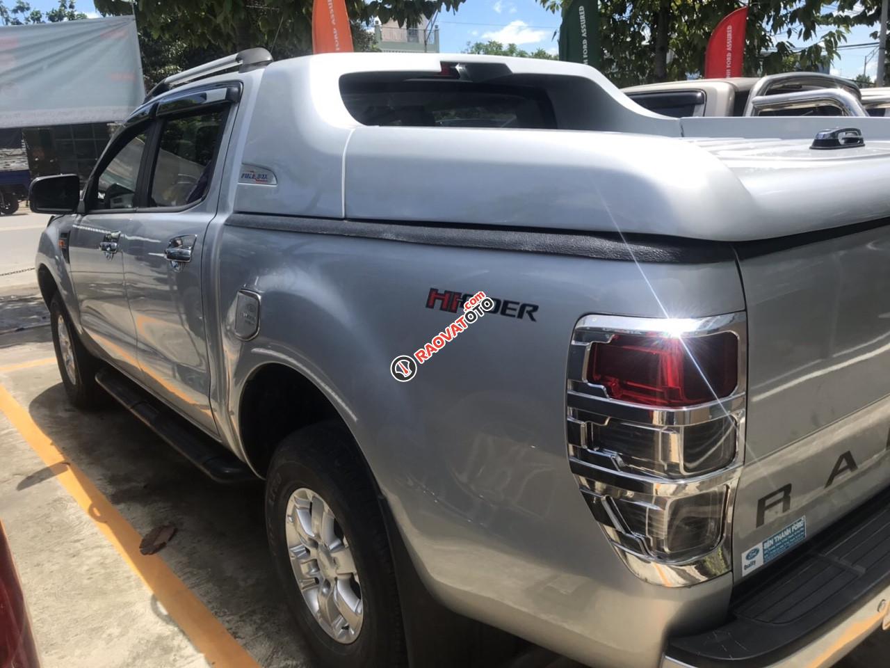 Ford Ranger XLS AT 2015, 4x2, màu bạc - Vay 70% - Nhập khẩu Thái - bảo hành 1 năm-1