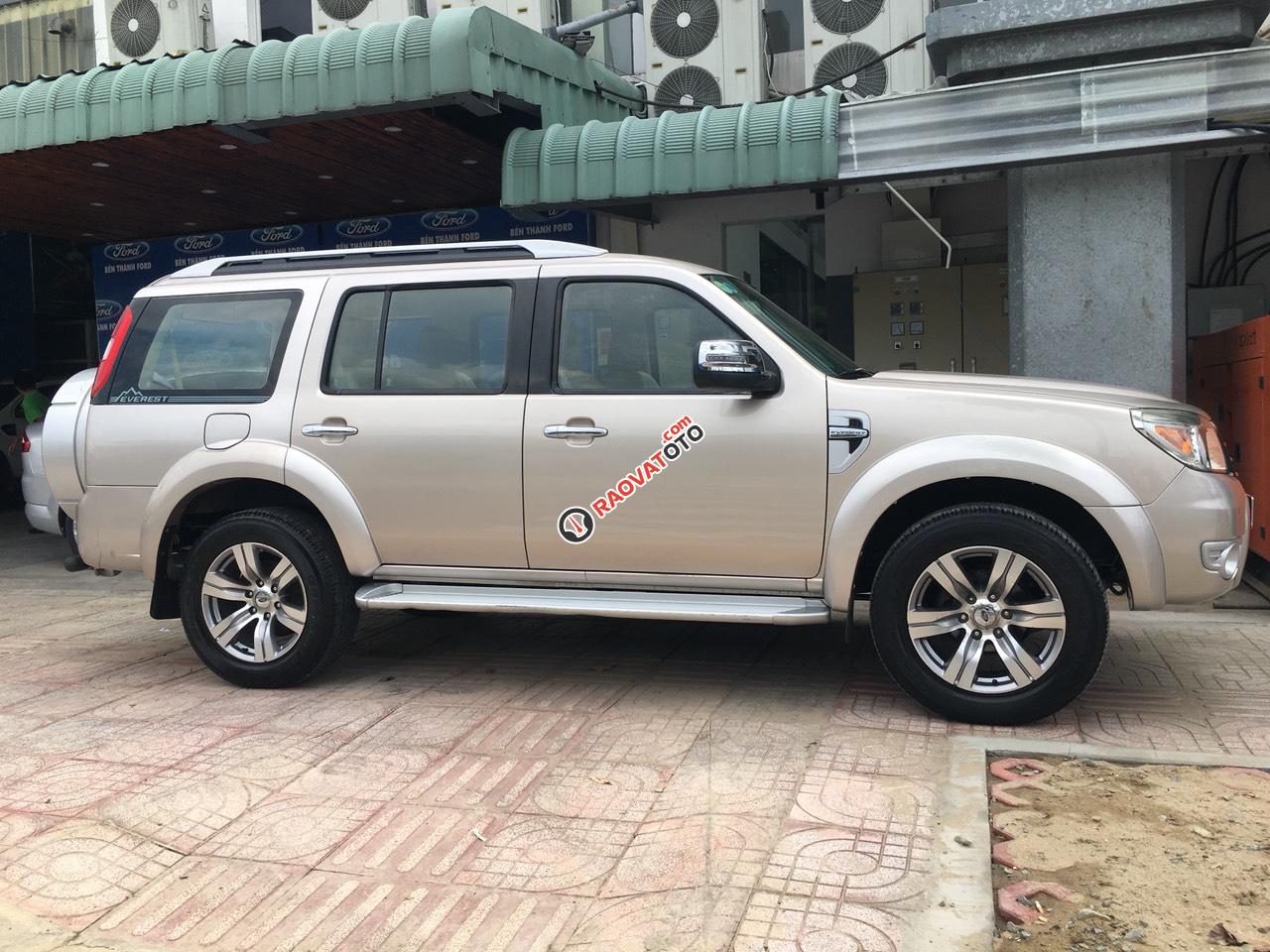 Bán ô tô Ford Everest Limited năm sản xuất 2009, màu vàng, giá tốt-8