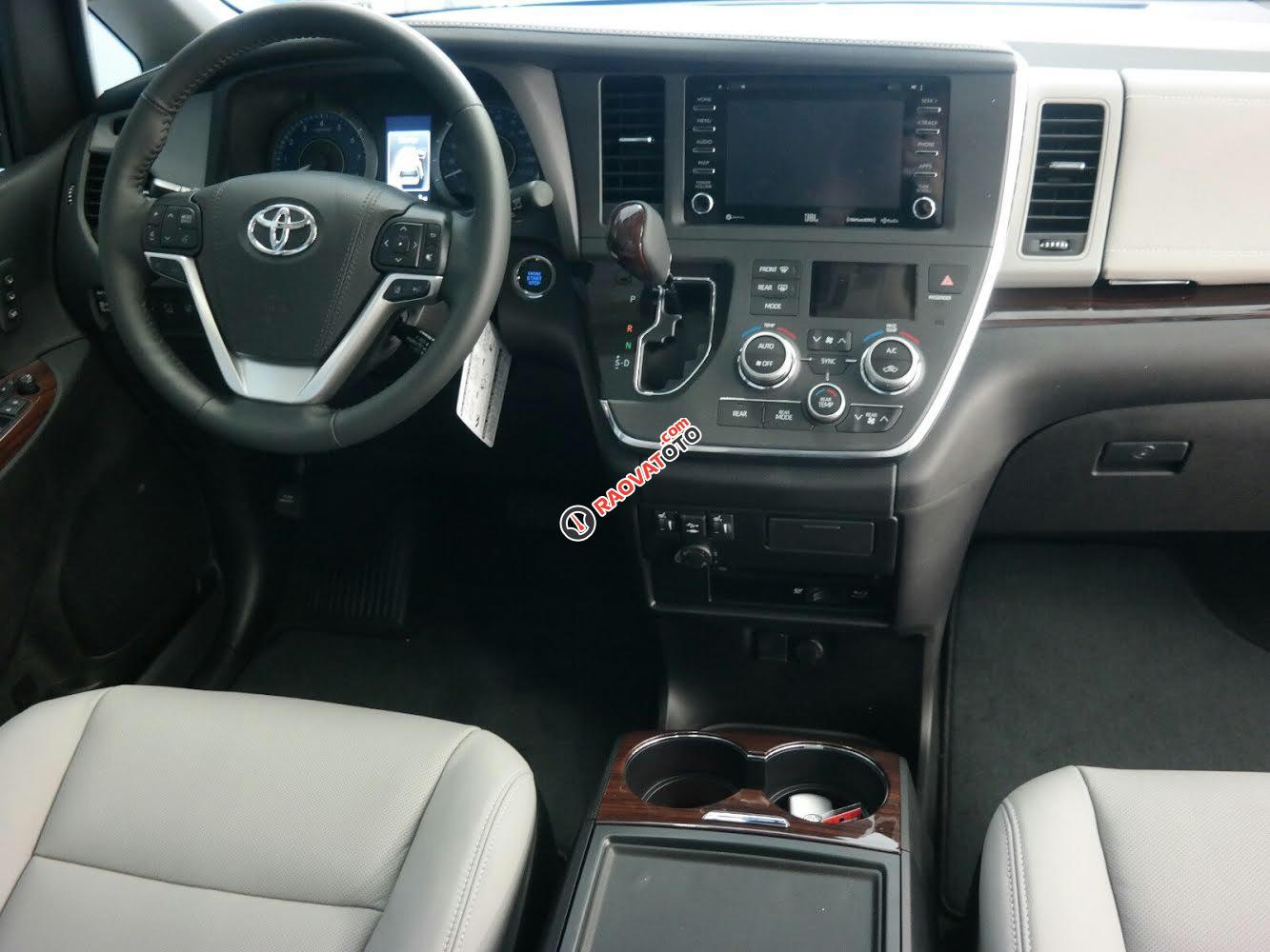 Bán Toyota Sienna Limidted SX năm 2019, màu đen, nhập khẩu Mỹ mới 100% LH: 0982.84.2838-5