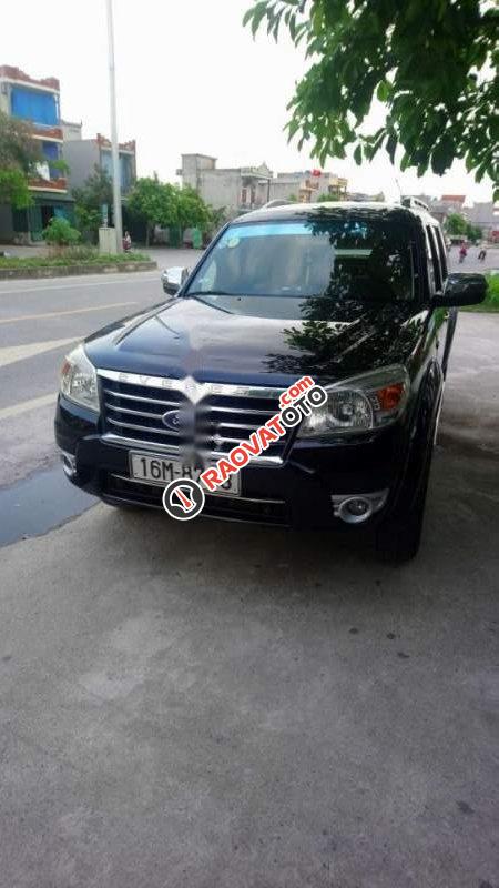 Cần bán xe cũ Ford Everest Limited sản xuất 2010, màu đen-0