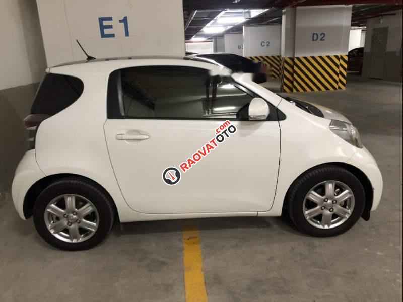 Bán ô tô Toyota IQ đời 2010, màu trắng, nhập khẩu-1