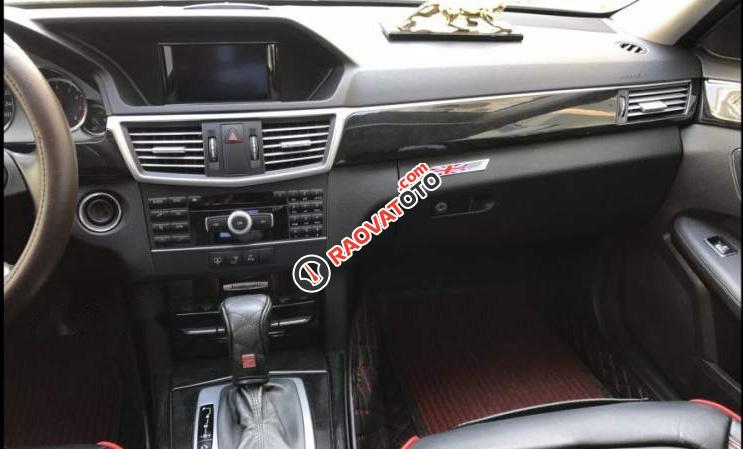 Bán Mercedes E250 đời 2010, màu đen-3