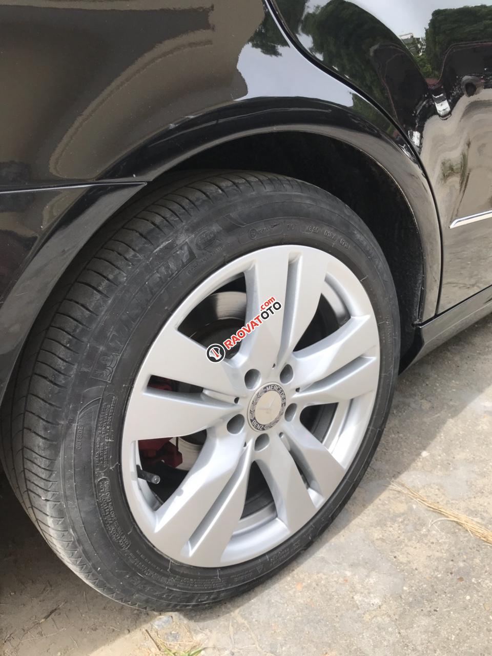 Bán Mercedes E250 sản xuất 2011, form 2012, xe chính chủ nội thất gần như mới nguyên-2