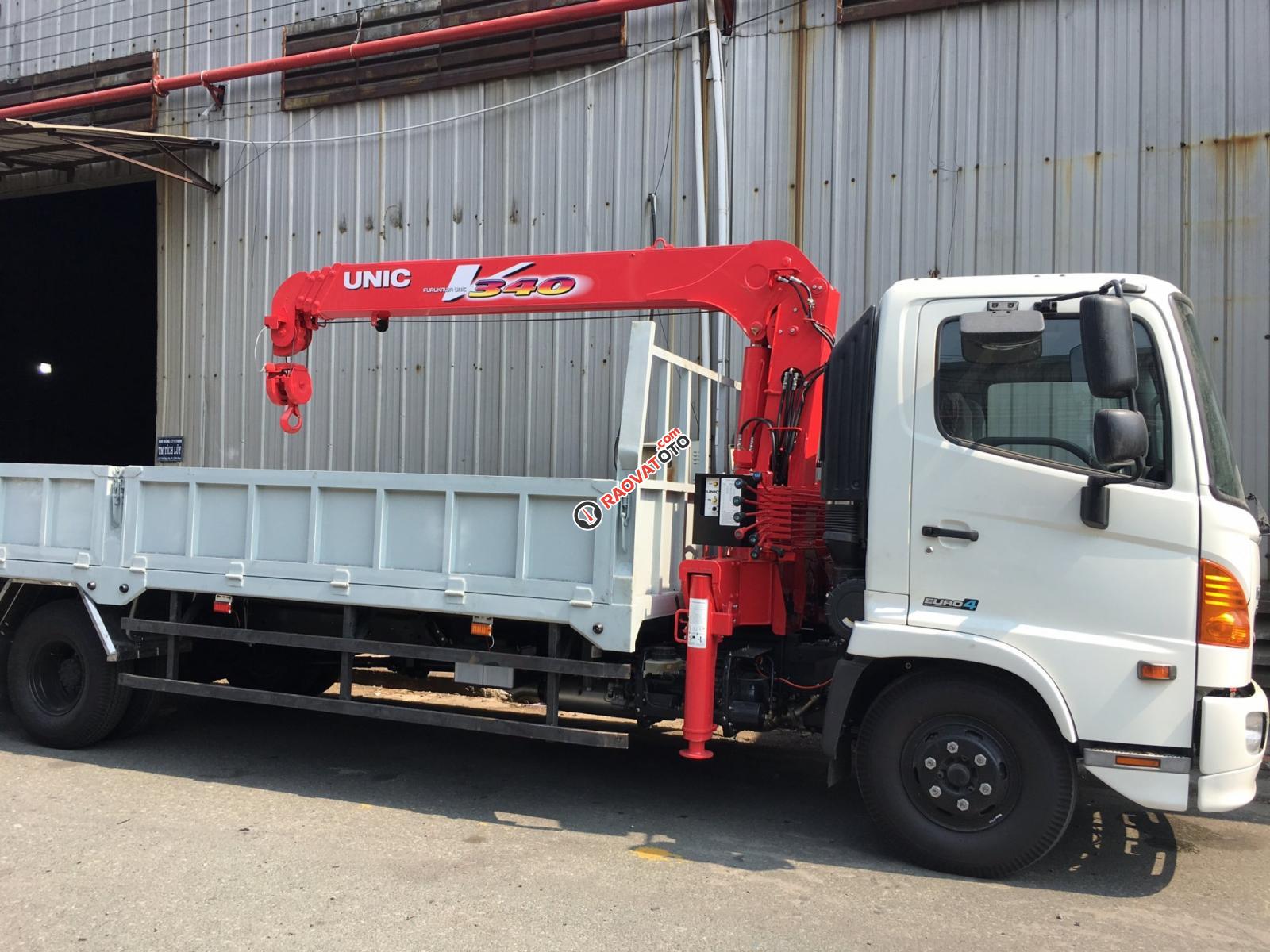 LH: 0901 47 47 38 - Xe tải cẩu Hino 5 tấn, thùng 6.1m, cẩu Unic mới 100%-1