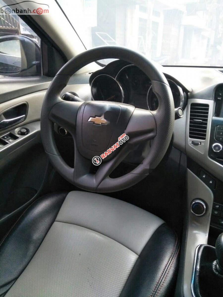 Cần bán Chevrolet Cruze MT đời 2011, màu đen-0