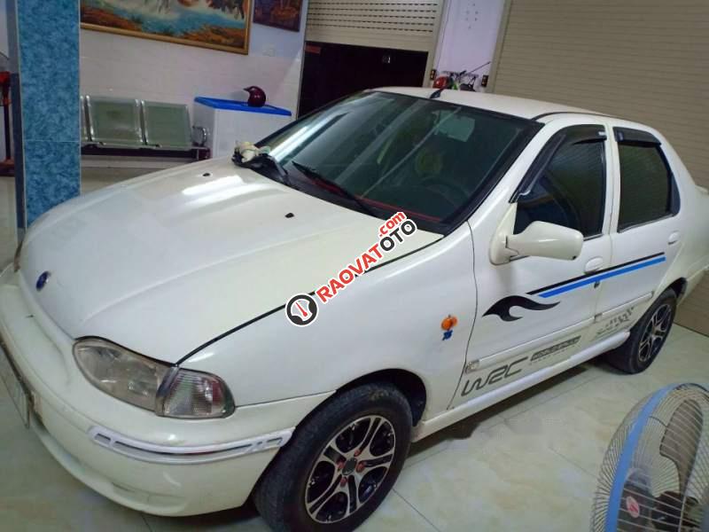 Bán xe 5 chỗ Fiat Siena 1.3 2003, xe màu trắng, máy êm, sử dụng kĩ, bảo trì thường xuyên-1