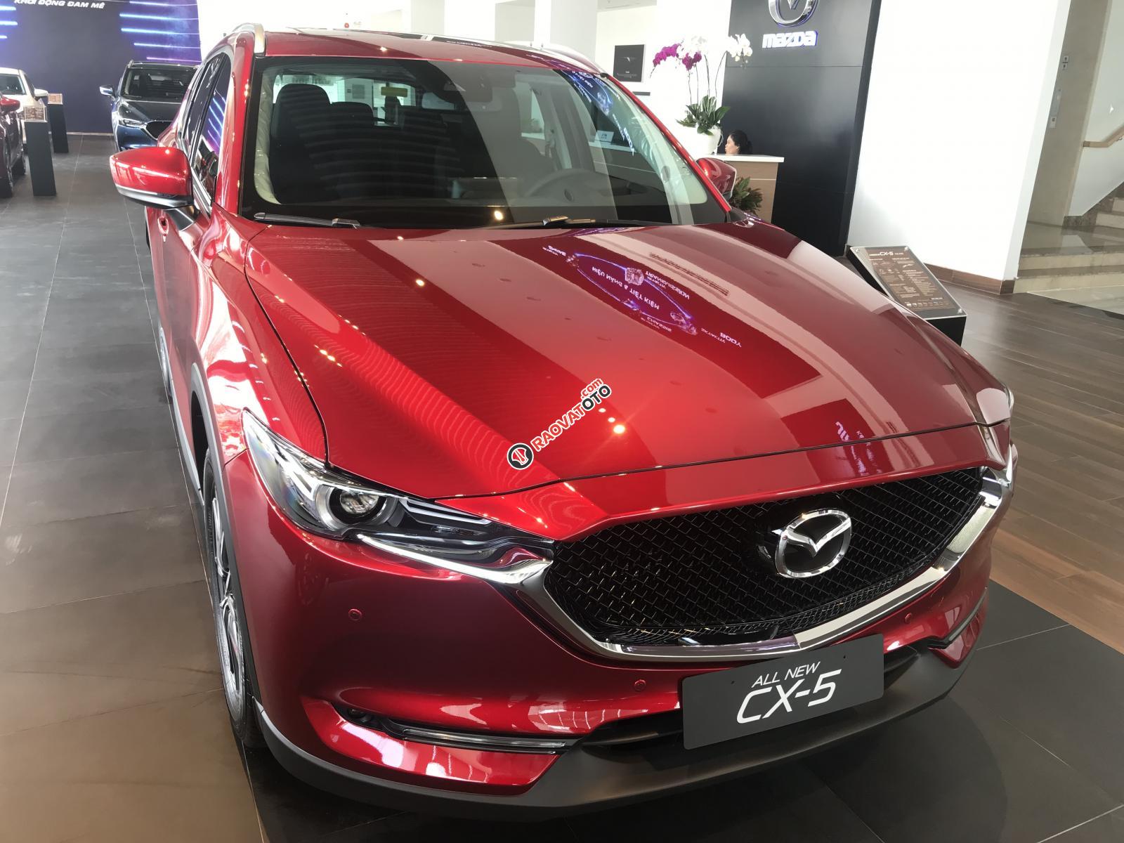 Bán Mazda CX5 2.0L FWD 2019, đỏ pha lê, hỗ trợ vay 85%, trả trước 200tr giao xe, LH: 0376684593-5