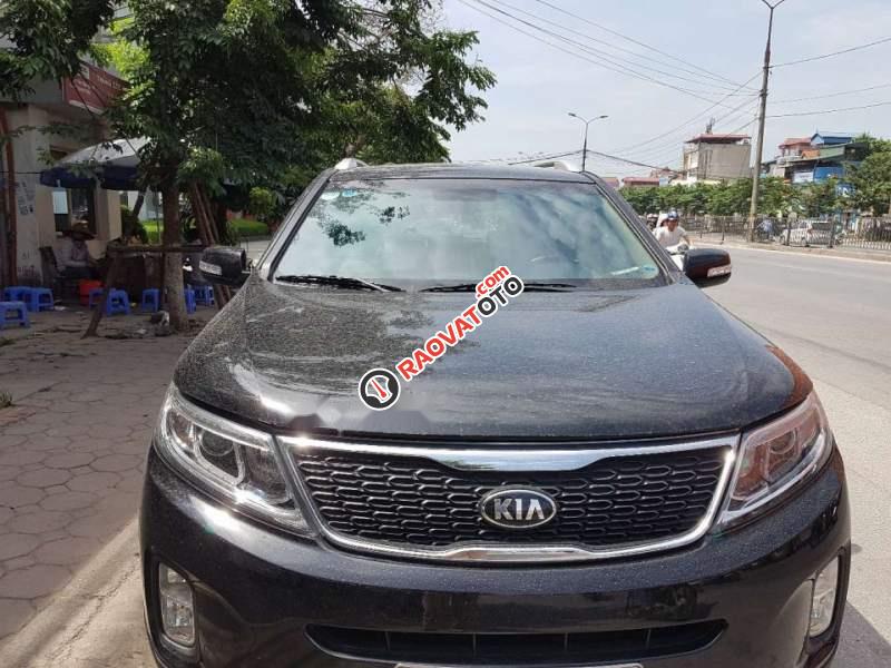 Bán xe Kia Sorento 2.4 đời 2016, màu đen như mới-0