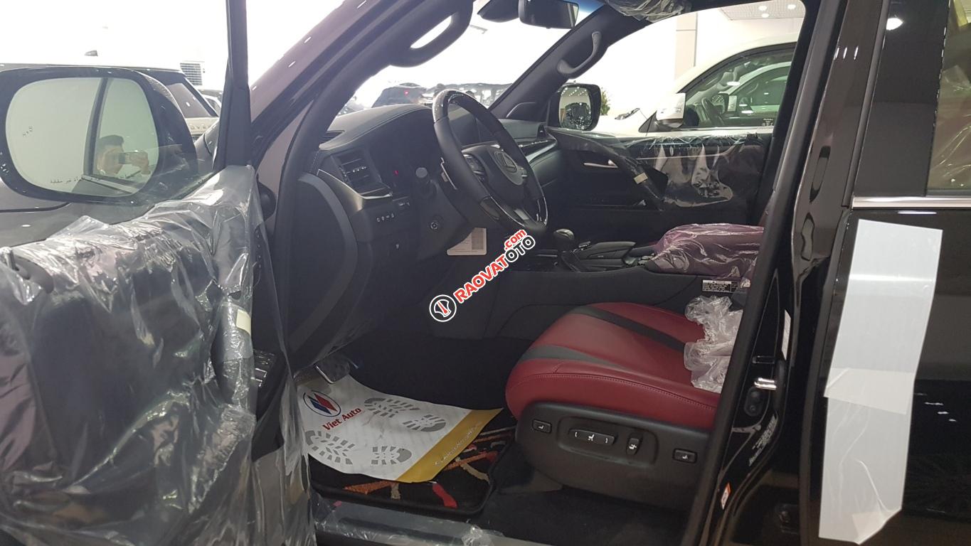 Bán Lexus LX 570S Super Sport sản xuất 2019 màu đen nội thất hai màu đỏ đen-6