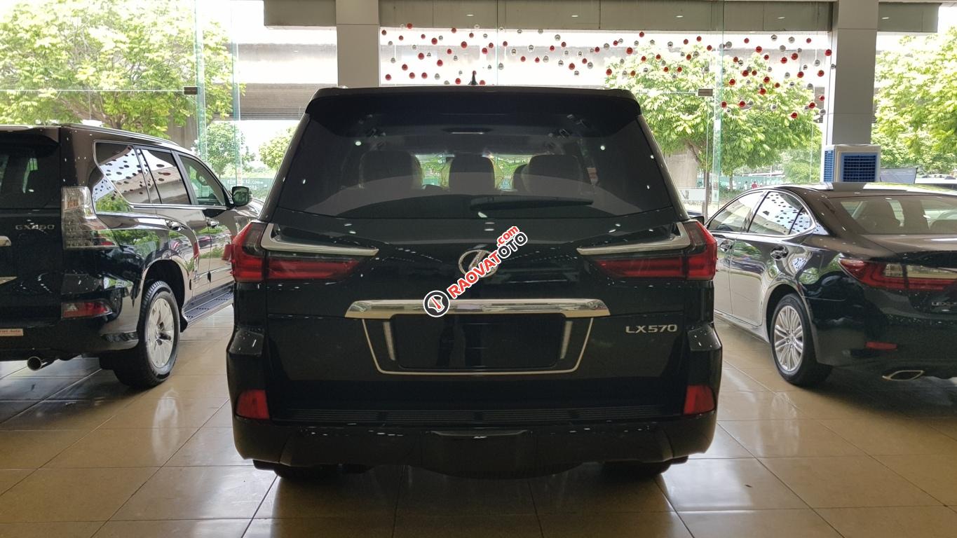 Bán Lexus LX 570 xuất Mỹ sản xuất 2019, màu đen nội thất nâu đỏ-15