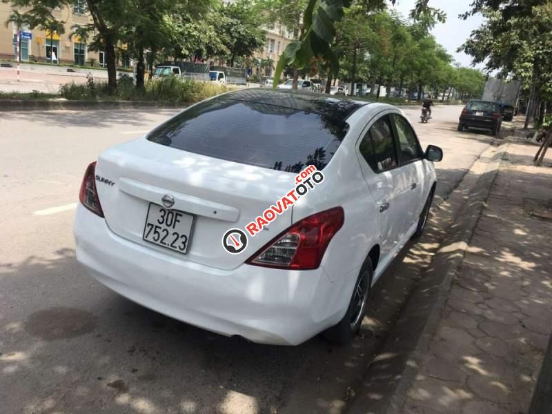 Bán xe Nissan Sunny XL đời 2015, màu trắng-3