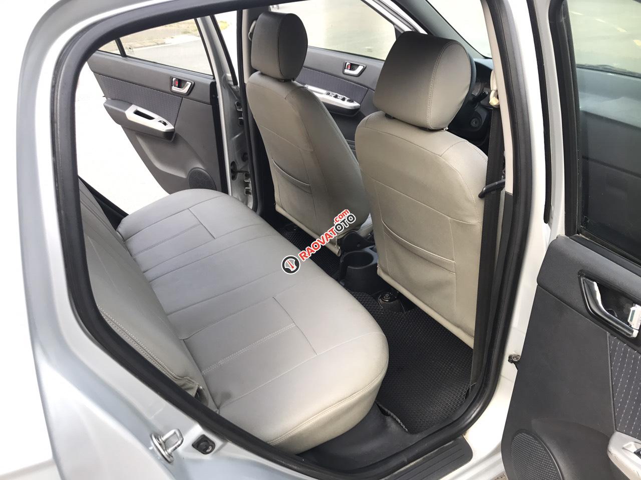 Cần bán Hyundai Getz 1.1MT sản xuất 2008, màu bạc, xe nhập 1 chủ, công nhận mới-2