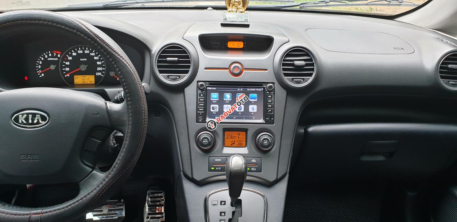 Bán Kia Carens S máy 2.0 số tự động đời T3/2014, SX 2013, màu bạc tuyệt đẹp mới 85%-11