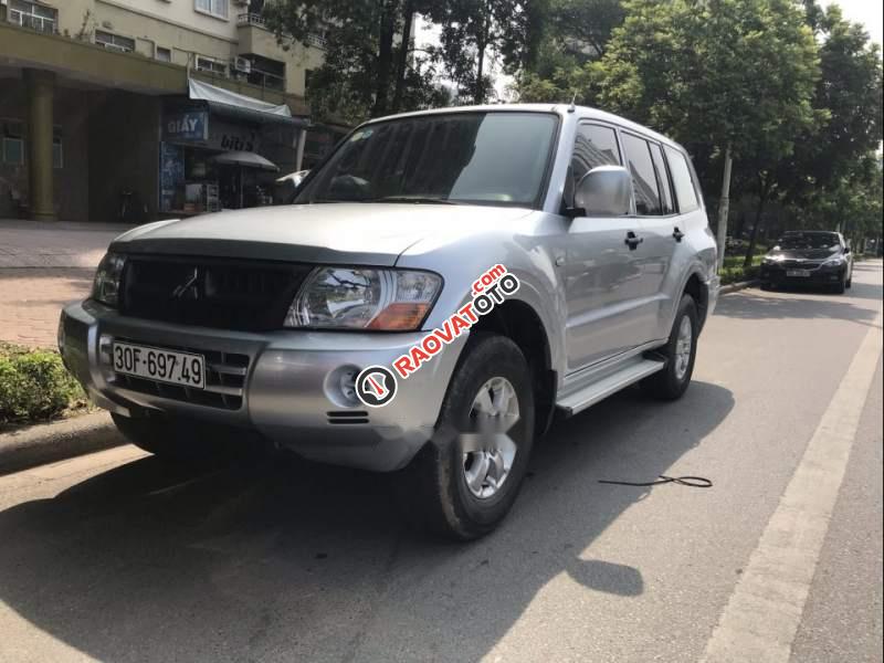 Chính chủ bán Mitsubishi Pajero 3.0 đời 2005, màu bạc, xe nhập-2