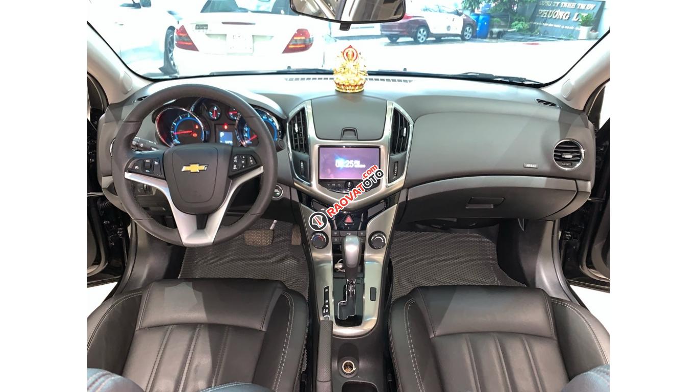 Chevrolet Cruze 1.8 AT 2017, màu đen, trả trước chỉ từ 147 triệu-1