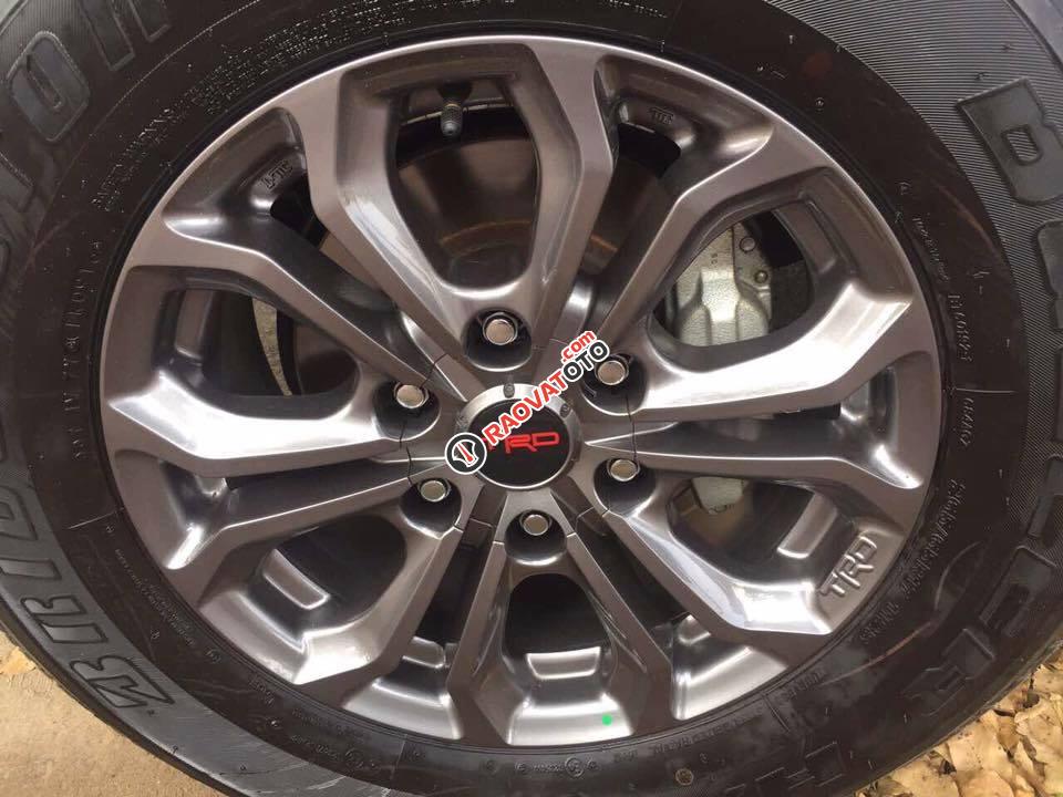 Bán Toyota Fortuner Sportivo 2014 tự động, màu trắng-2