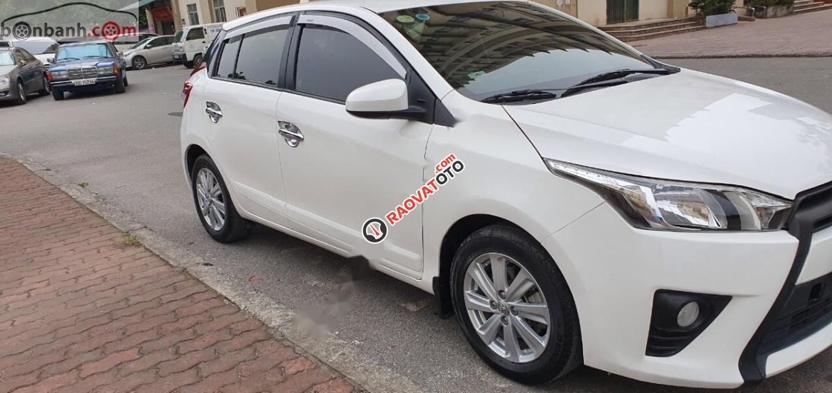Bán Toyota Yaris 1.3E 2014, màu trắng, nhập khẩu số tự động, giá chỉ 460 triệu-1