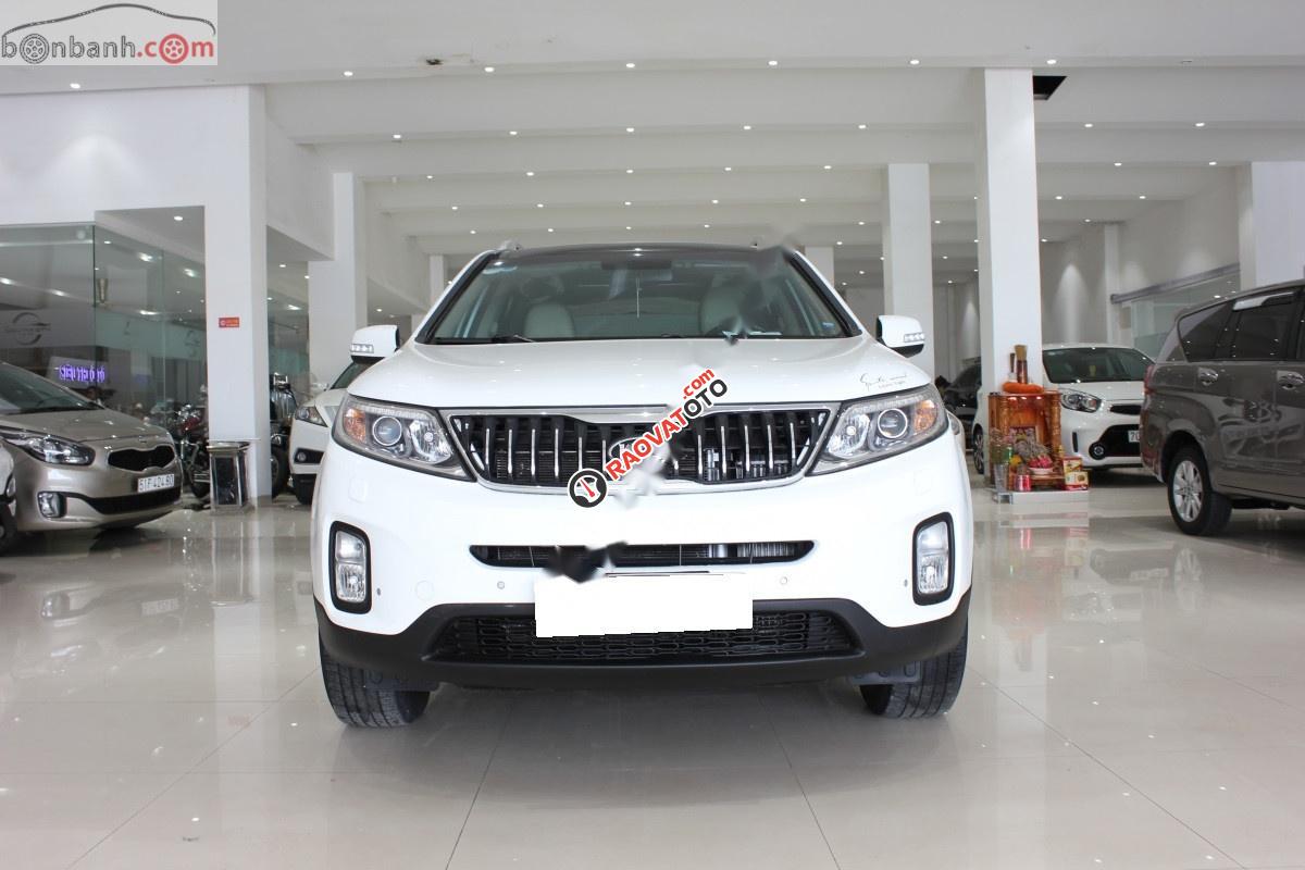 Bán Kia Sorento DATH 2017, màu trắng, xe gia đình-0
