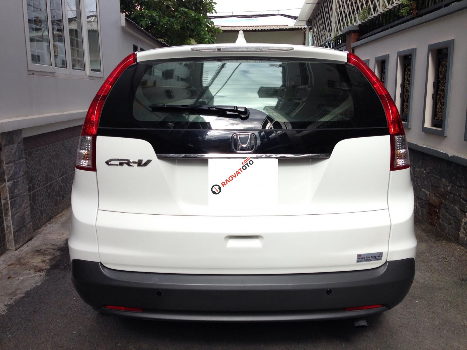 Cần bán xe Honda Crv 2015 số tự động, màu trắng, bản full-0
