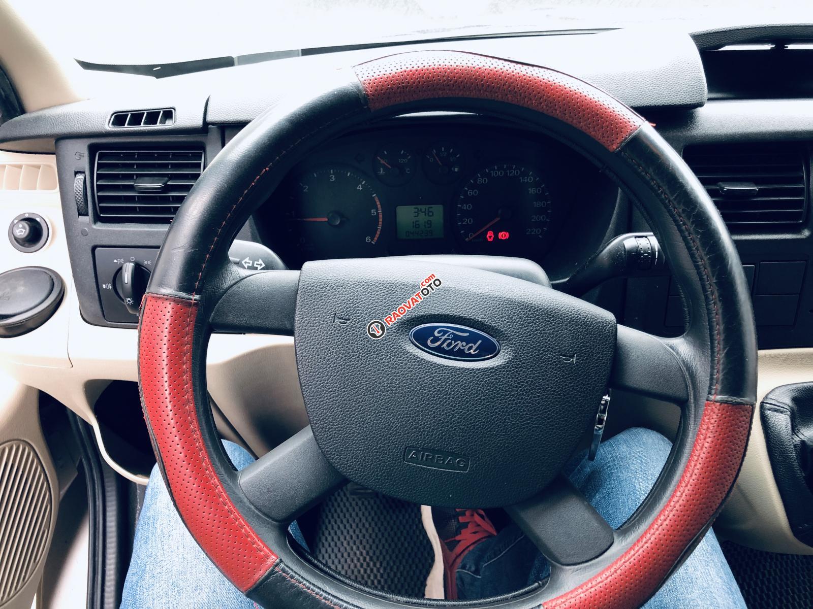 Cần bán Ford Transit 2017 bản trung, giá chỉ 560tr-3