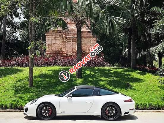 Bán xe Porsche 911 đời 2019, màu trắng, xe nhập-4