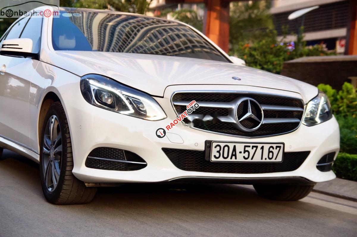 Cần bán gấp Mercedes E250 năm sản xuất 2014, màu trắng, nhập khẩu nguyên chiếc-7