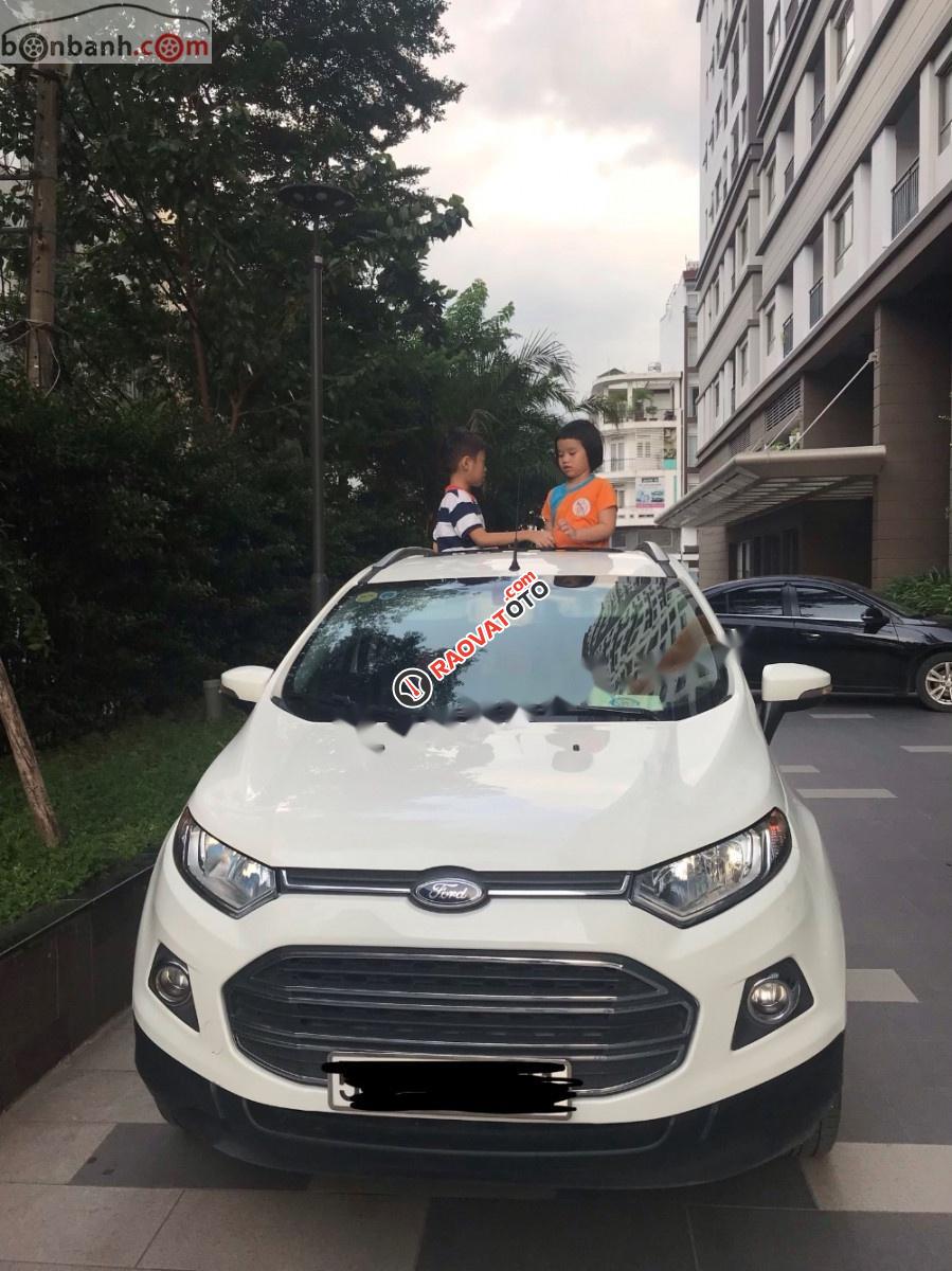 Bán xe Ford EcoSport Titanium 1.5 AT đời 2015, màu trắng, lăn bánh chưa đầy 30.000 km-4