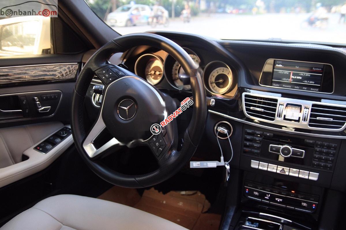Cần bán gấp Mercedes E250 năm sản xuất 2014, màu trắng, nhập khẩu nguyên chiếc-1