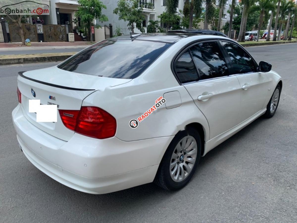 Cần bán lại xe BMW 3 Series 320i sản xuất năm 2009, màu trắng, đăng ký 2010, biển số thành phố-7
