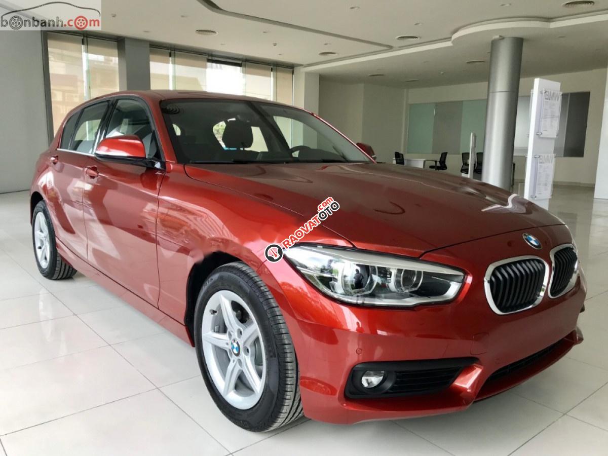 Bán BMW 118i 2019, màu đỏ, new 100%-3