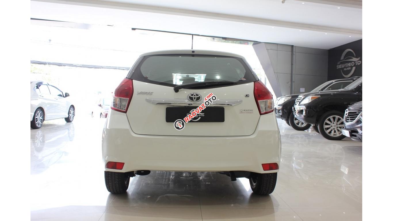 HCM: Toyota Yaris 1.3 AT 2015 - Xe màu trắng, trả trước chỉ từ 156 triệu-5