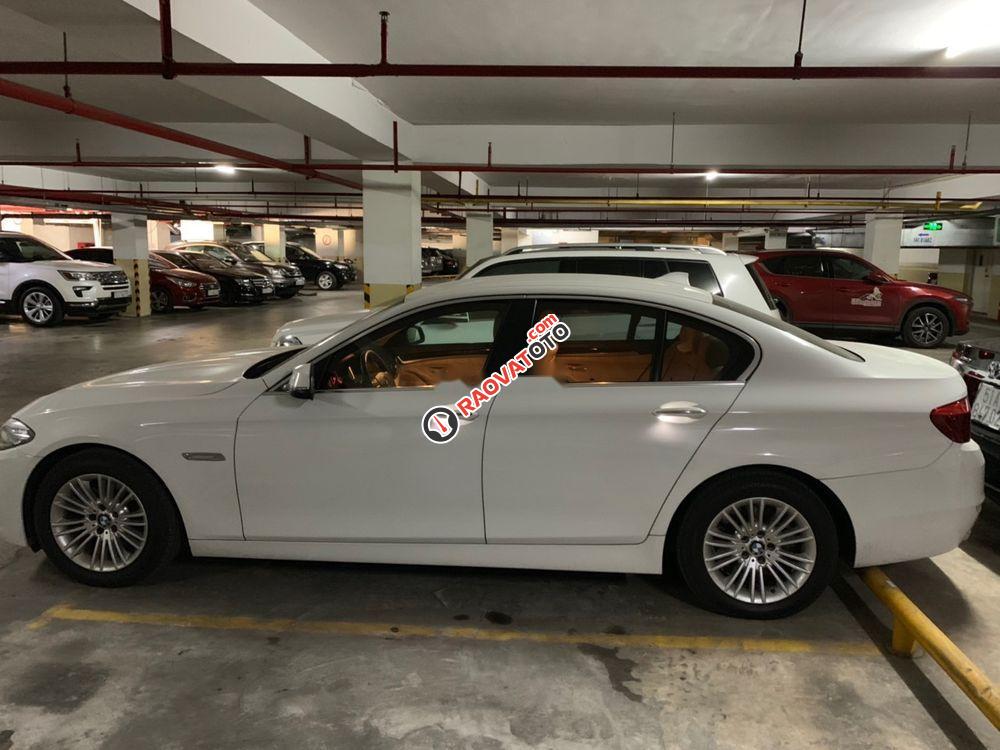 Chính chủ bán BMW 5 Series 520i 2014, màu trắng, nhập khẩu-2