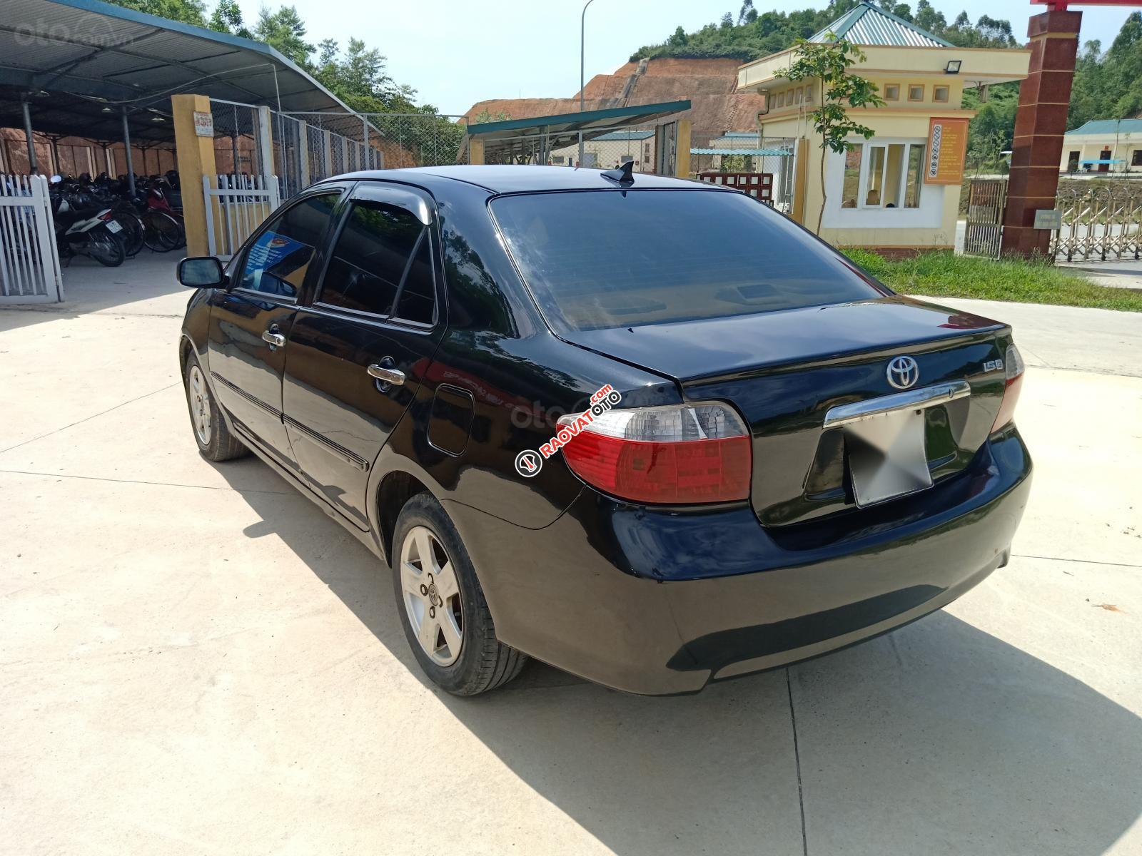 Bán xe Toyota Vios đời 2006, màu đen-3