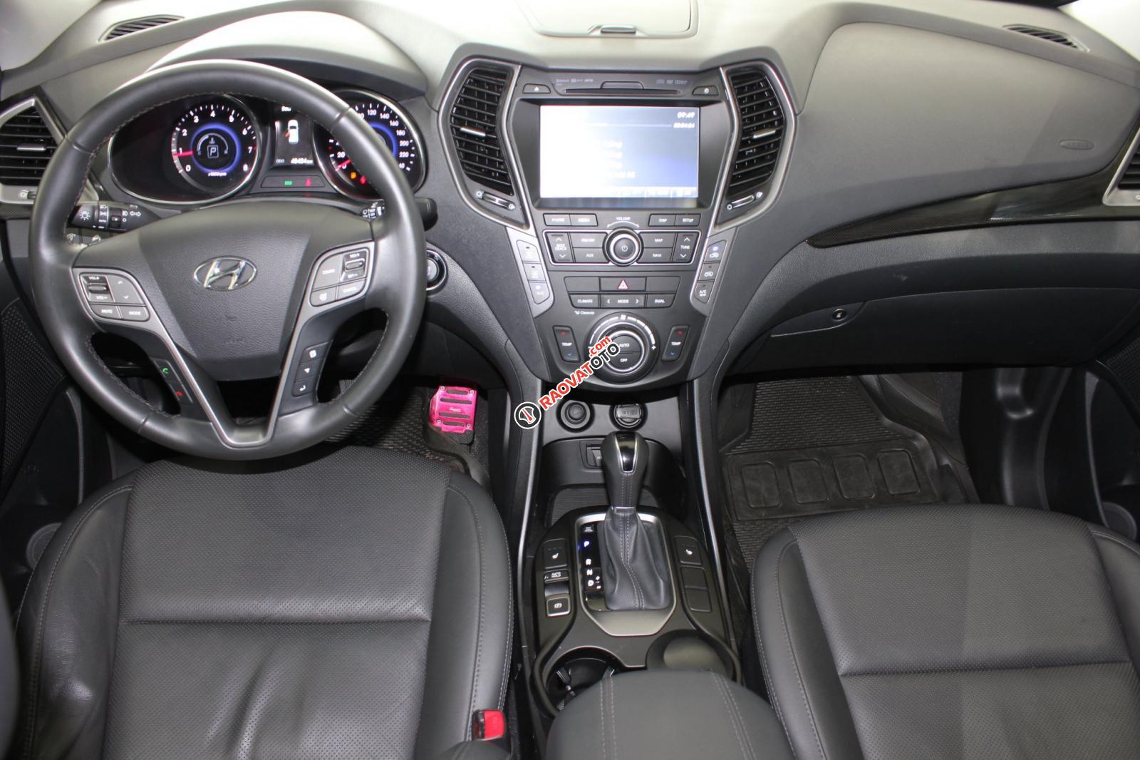 Bán xe Hyundai Santa Fe 4WD 2015, màu trắng, giá 870tr-5