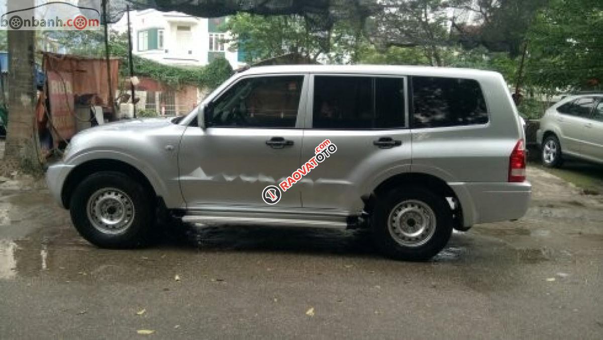 Bán Mitsubishi Pajero 3.0 sản xuất 2005, màu bạc, nhập khẩu nguyên chiếc-4