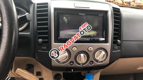 Cần bán gấp Ford Everest 2.5 AT sản xuất 2010  -6