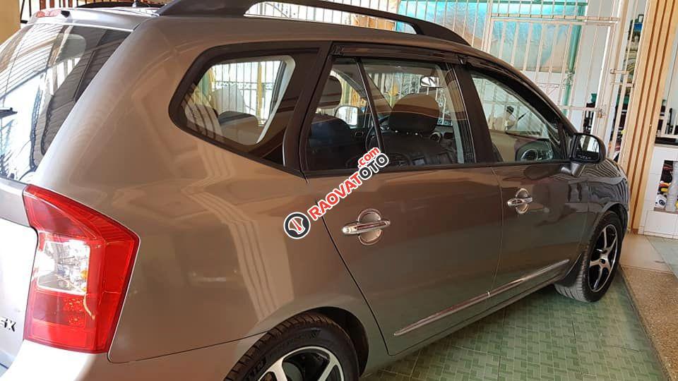 Bán Kia Carens 2.0 năm sản xuất 2010, nhập khẩu nguyên chiếc-2