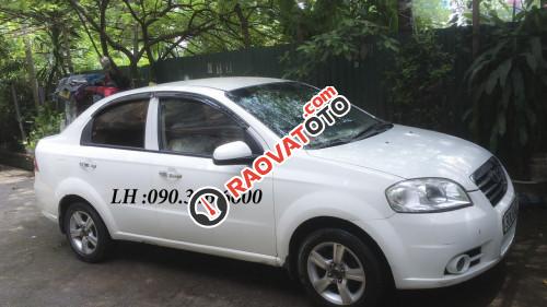 Cần bán lại xe Daewoo Gentra MT 2008, màu trắng xe gia đình-2