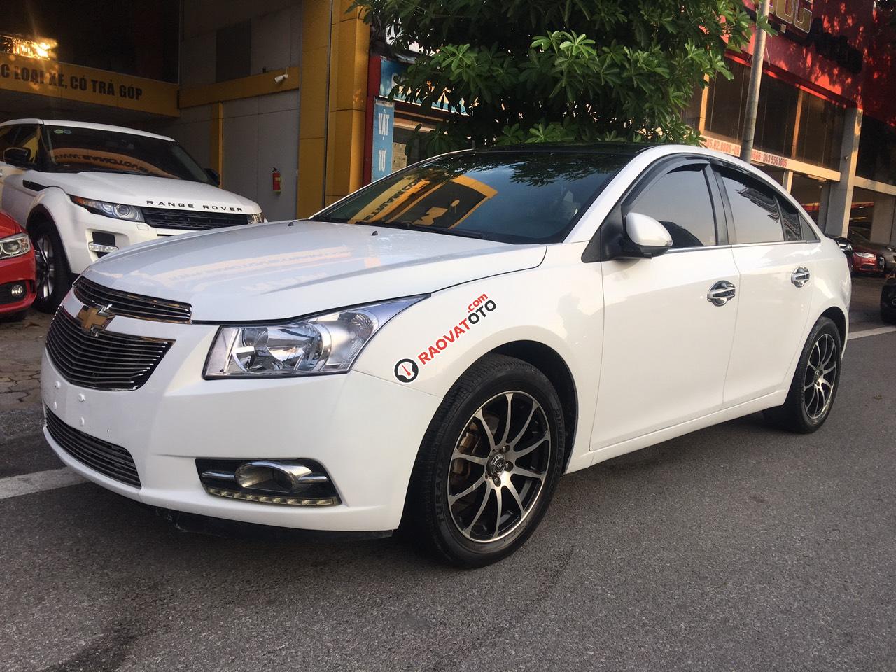 Cần bán xe Chevrolet Cruze 1.8 LTZ 2015, màu trắng-6