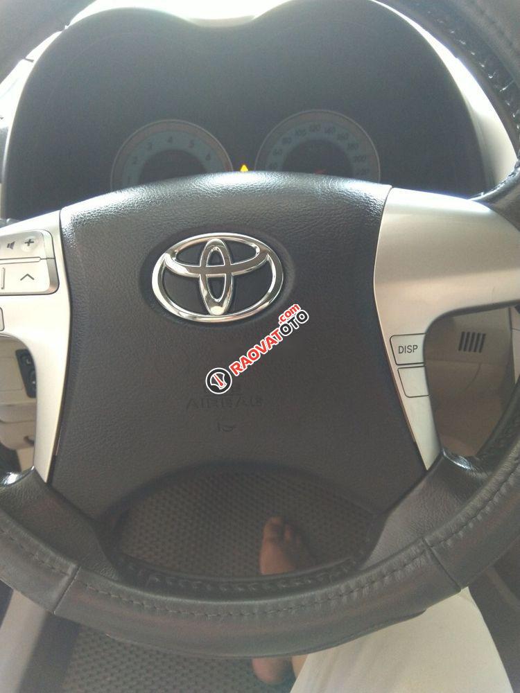 Cần bán xe Toyota Corolla altis AT đời 2011, màu đen số tự động, biển Hà Nội-3