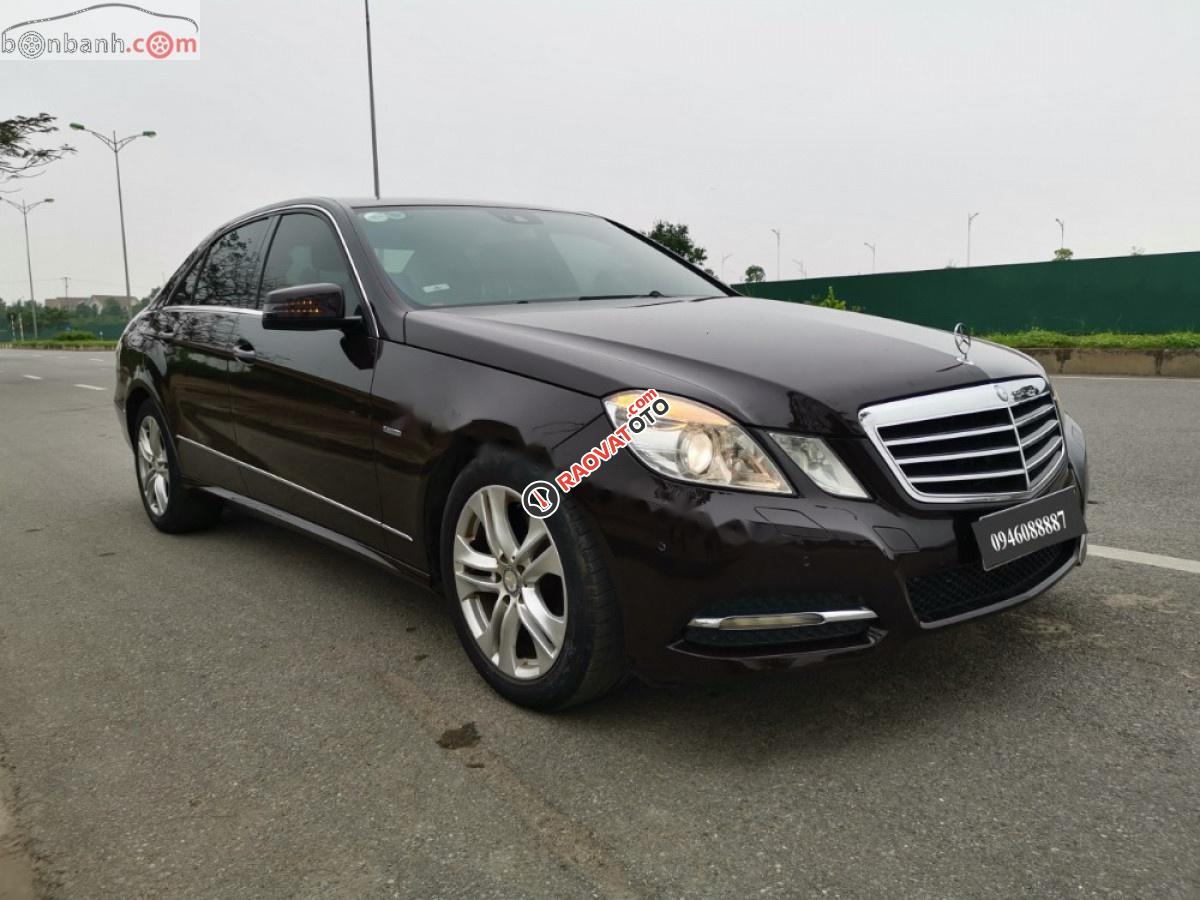 Bán Mercedes E250 sản xuất 2010, màu đen, biển số HN tên cá nhân - Odo 8 vạn km-6
