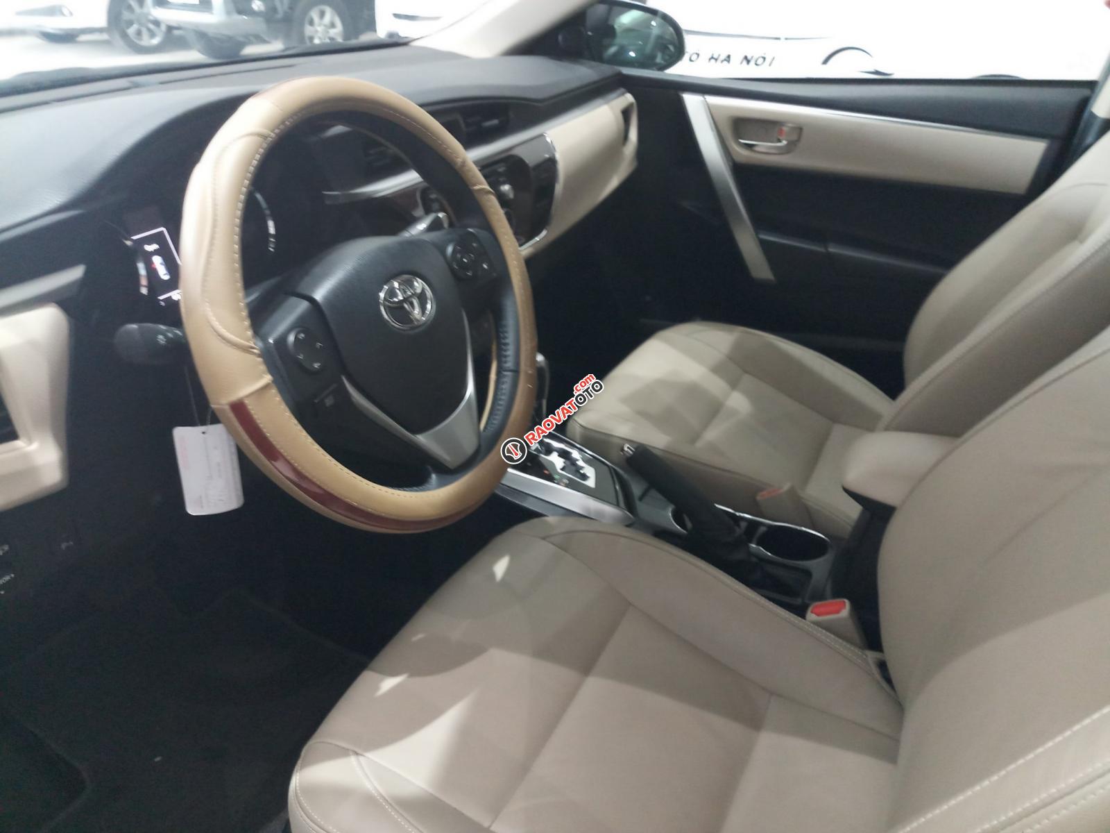 Cần bán xe Corolla Altis 1.8G AT model 2016, trùm mền, bao odo 6000km-4