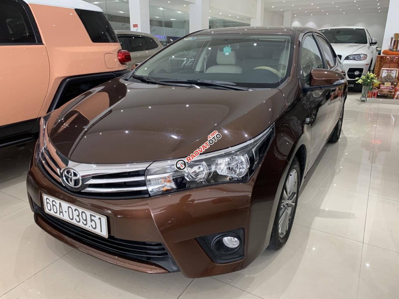 Cần bán xe Toyota Corolla altis 1.8G AT năm sản xuất 2016, xe chạy lướt 6.000 km, màu nâu, xe đẹp như mới-3