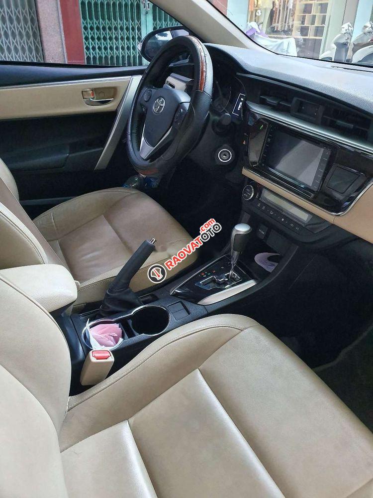 Cần bán xe Toyota Corolla altis G 1.8 AT đời 2017, màu đen-2