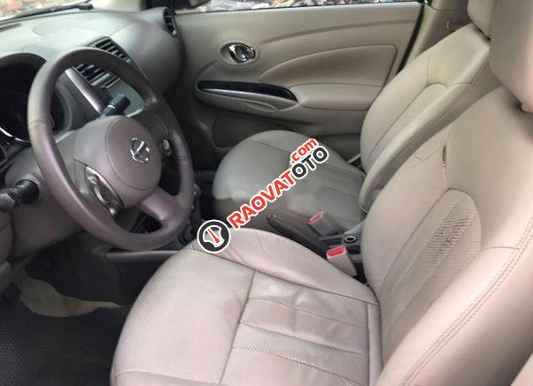 Bán xe Nissan Sunny XV cuối 2015, màu trắng, số tự động, full option-0