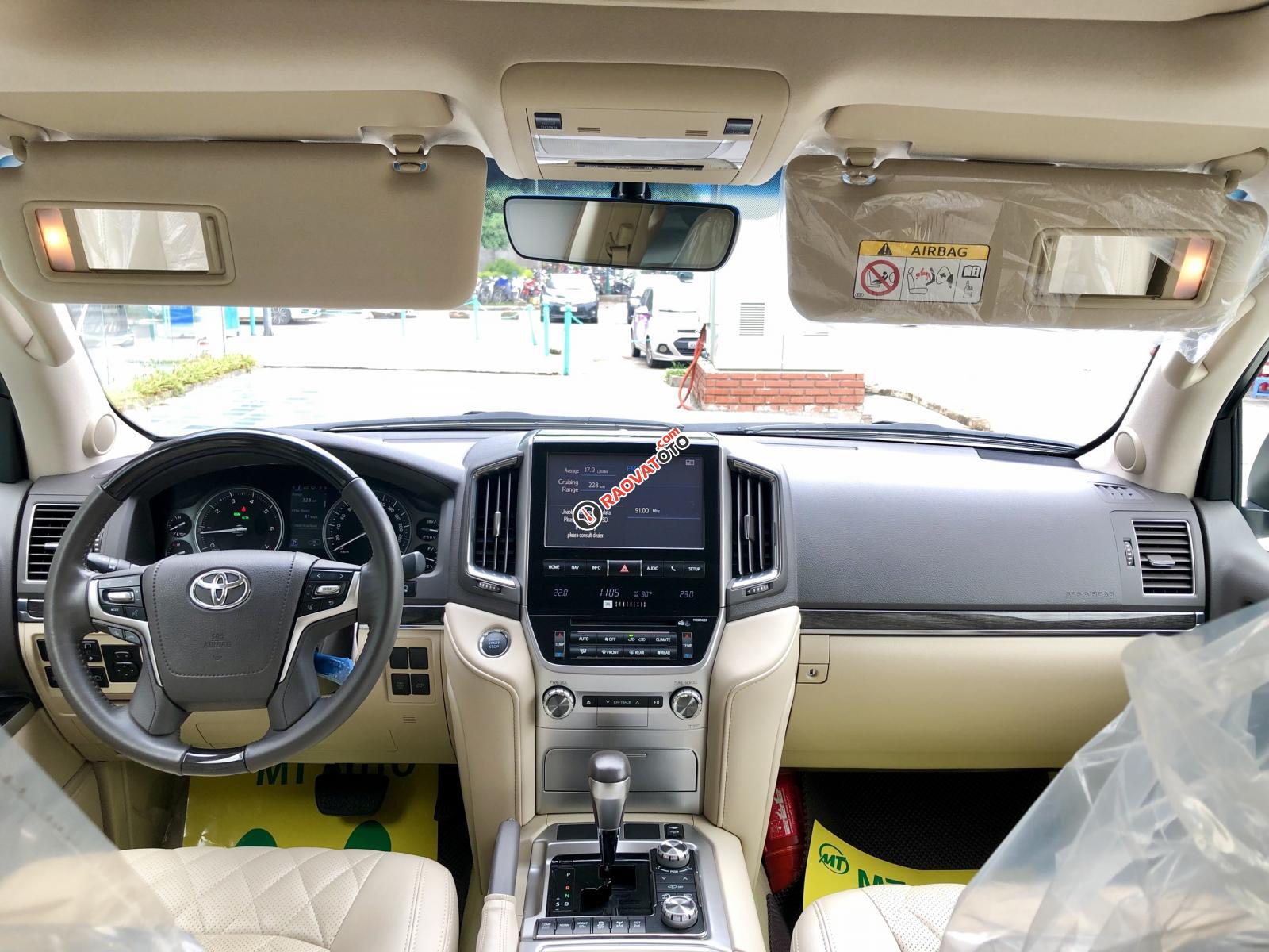 Cần bán xe Toyota Land Cruiser VX-R 2018 siêu lướt, nhập khẩu Trung Đông, LH 094.539.2468 Ms Hương-18